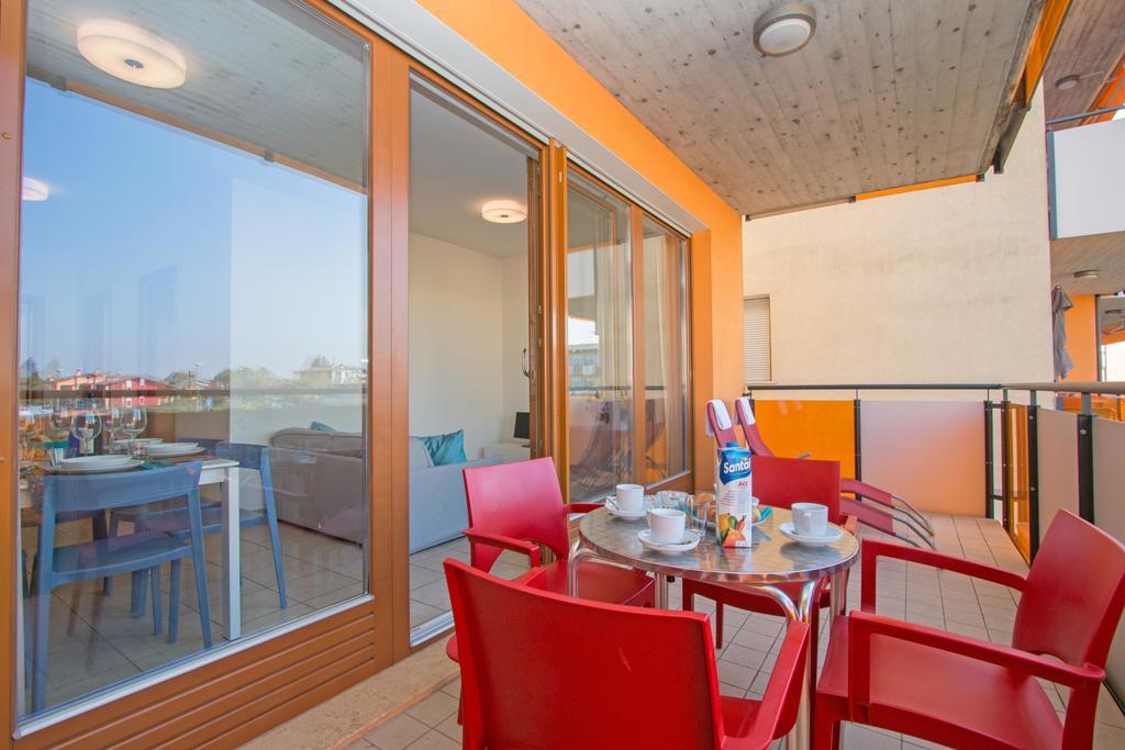 סירמיונה Benacus E4 Apartment By Wonderful Italy מראה חיצוני תמונה